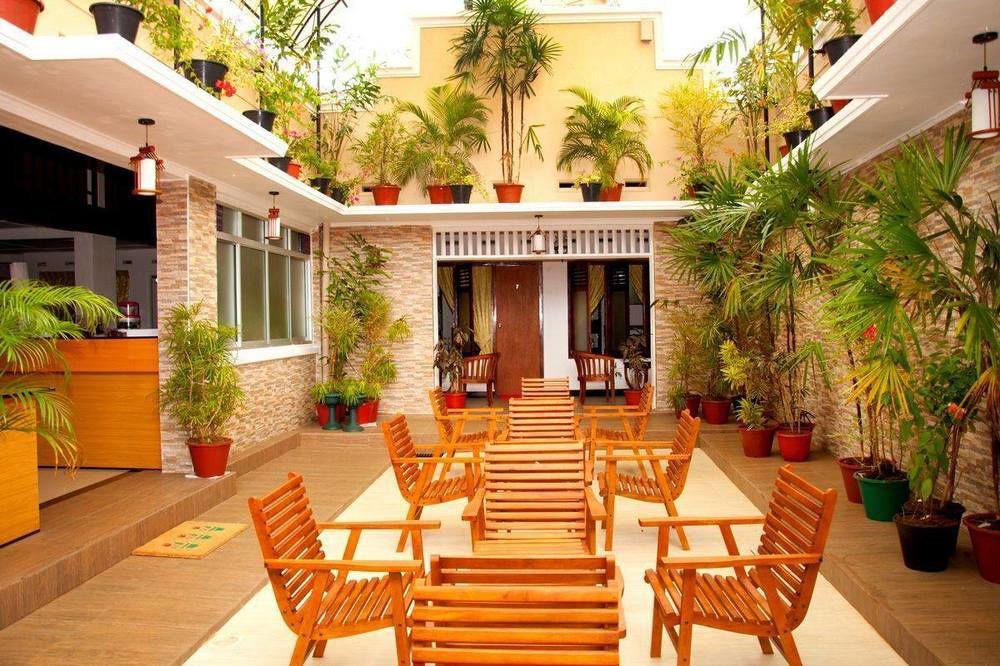 Charlton Kandy City Rest Exterior photo